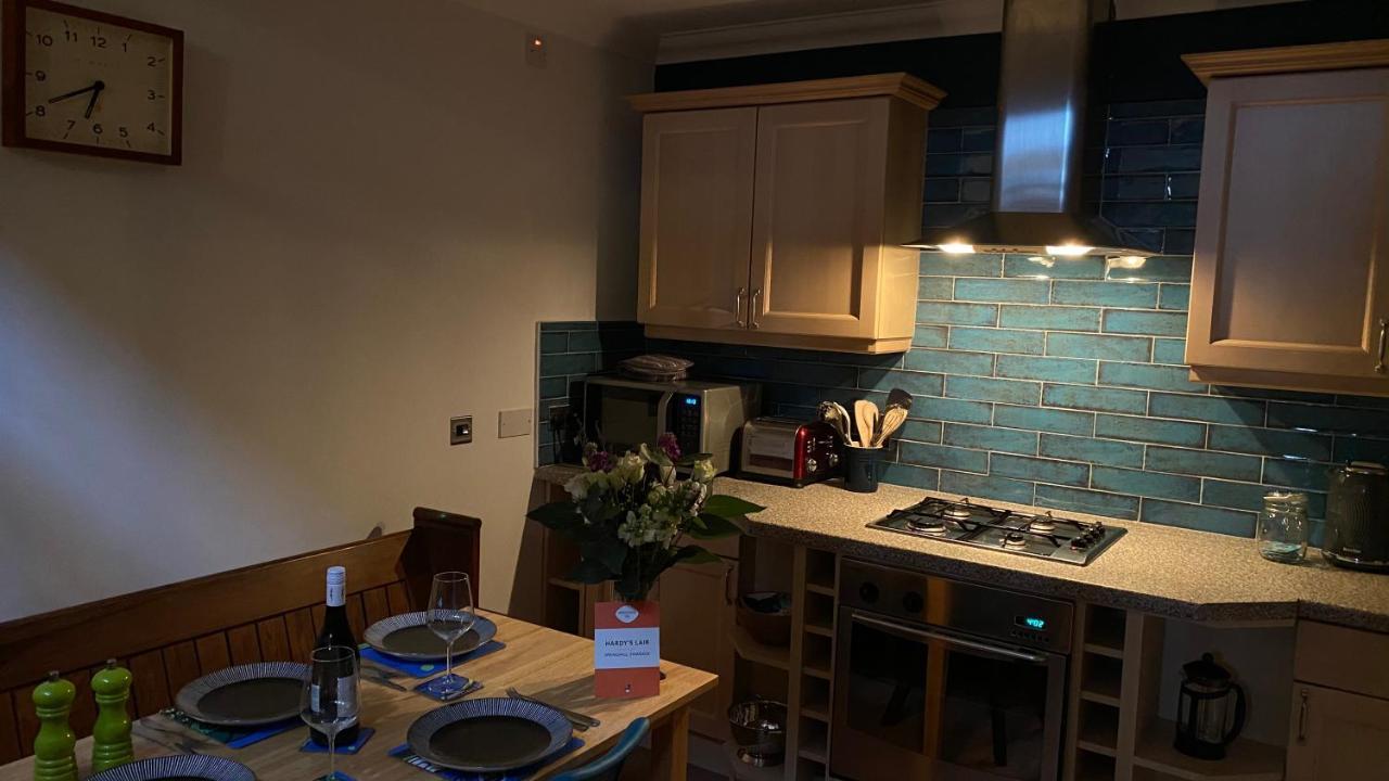 Spacious Luxury Flat In Swanage, Close To Beach With Parking Exterior photo